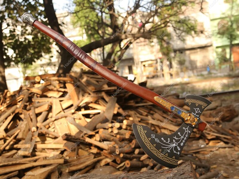 Viking handmade axe with pure leather sheath