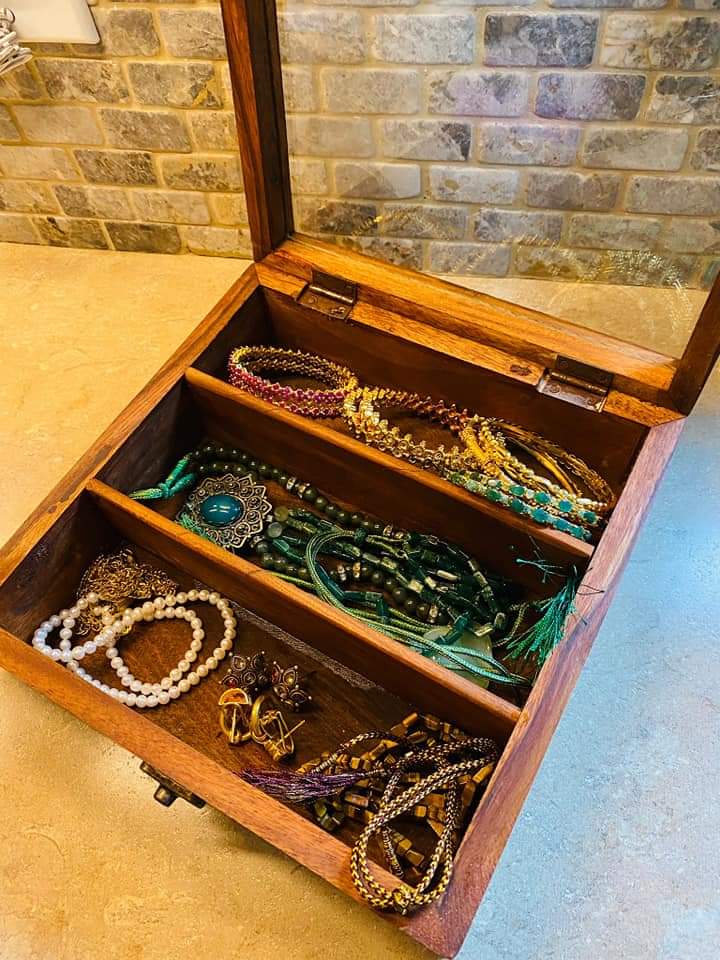 Wooden Storage Box With Glass Lid ( Jewellery Box )