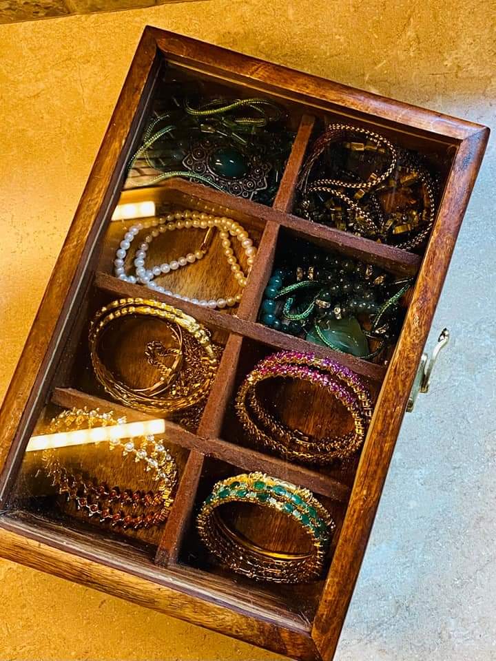 Wooden Storage Box With Glass Lid ( Jewellery Box )