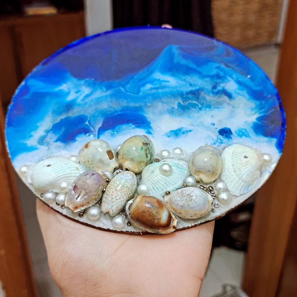 Resin Art Products (Clocks & Pieces)