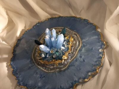 Resin Art Products (Clocks, Trays, Decoration Pieces)