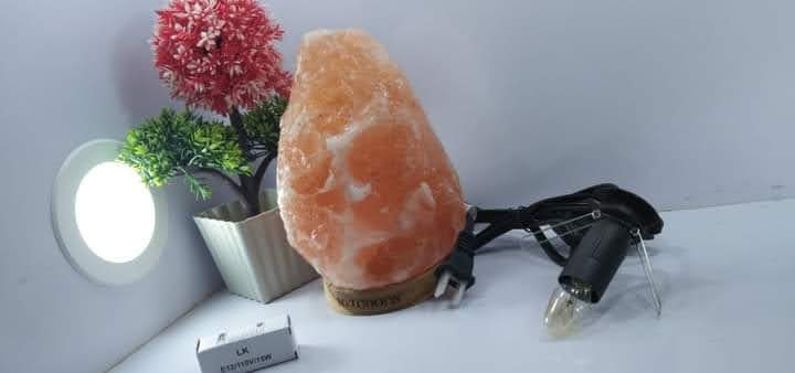 Salt lamps made from hamalyan salt