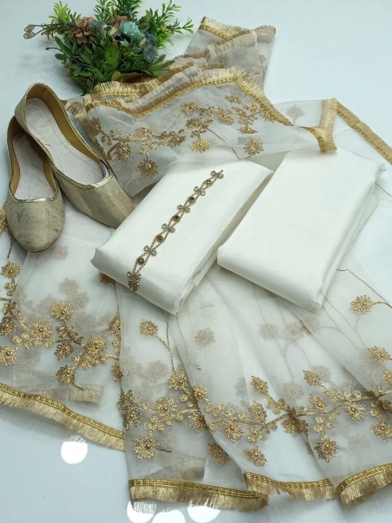 FANCY 4 PIECE NAG JAL COLLECTION