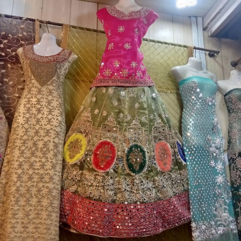 Female clothing out class design