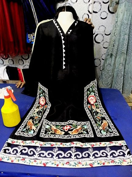 Female clothing out class design