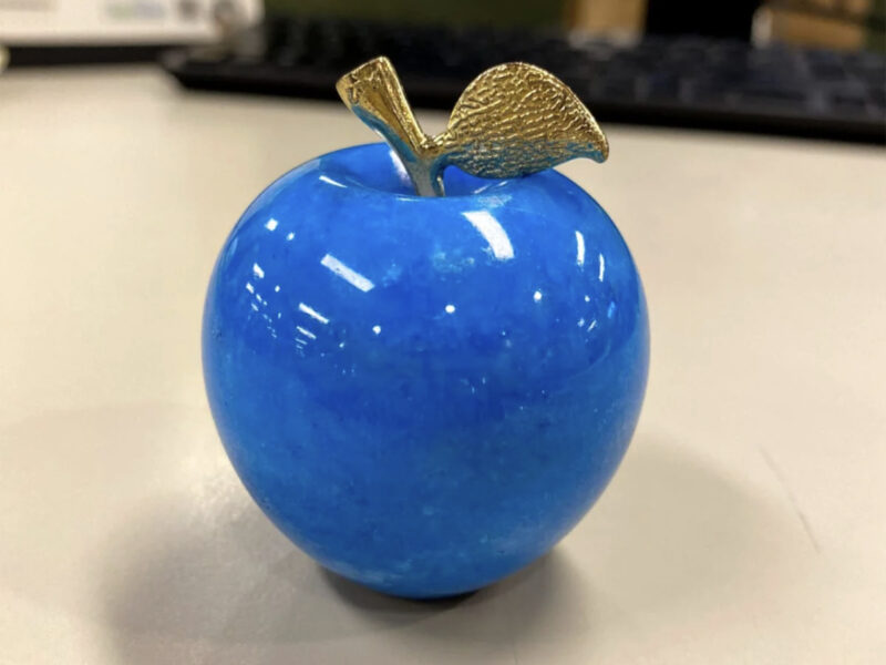 Paperweight apple 4x4