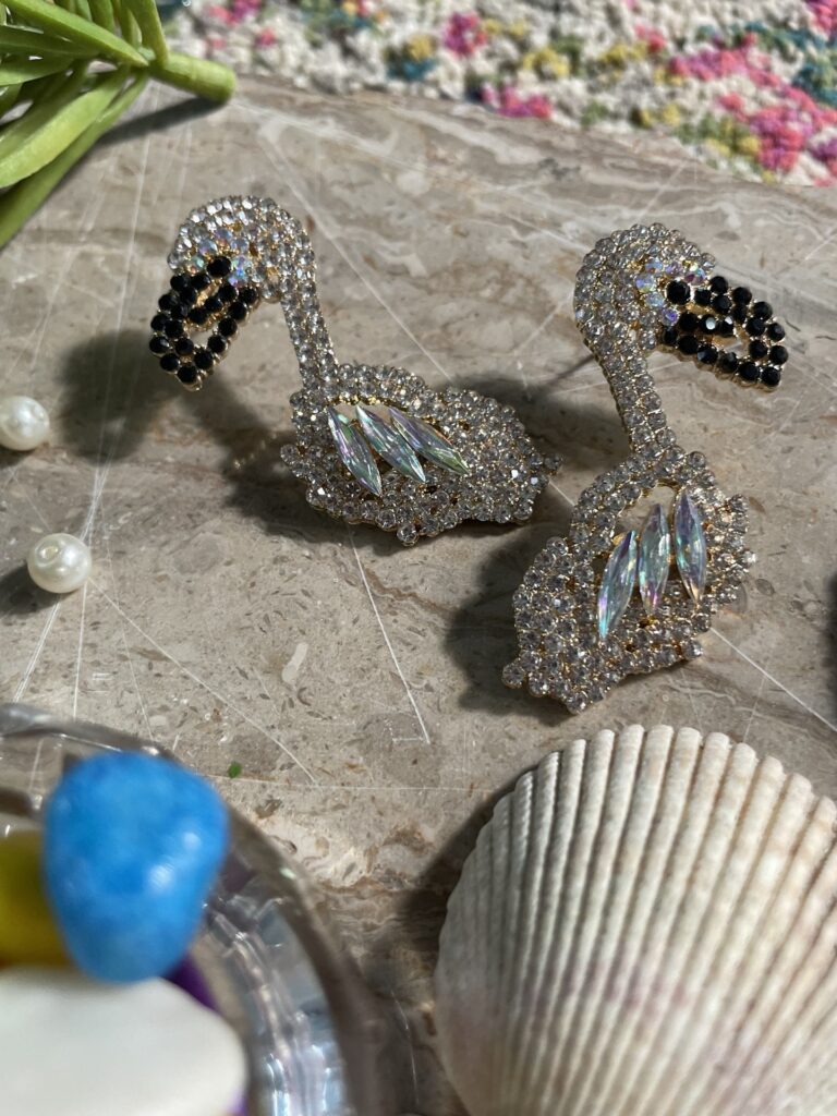 Artificial jewellery