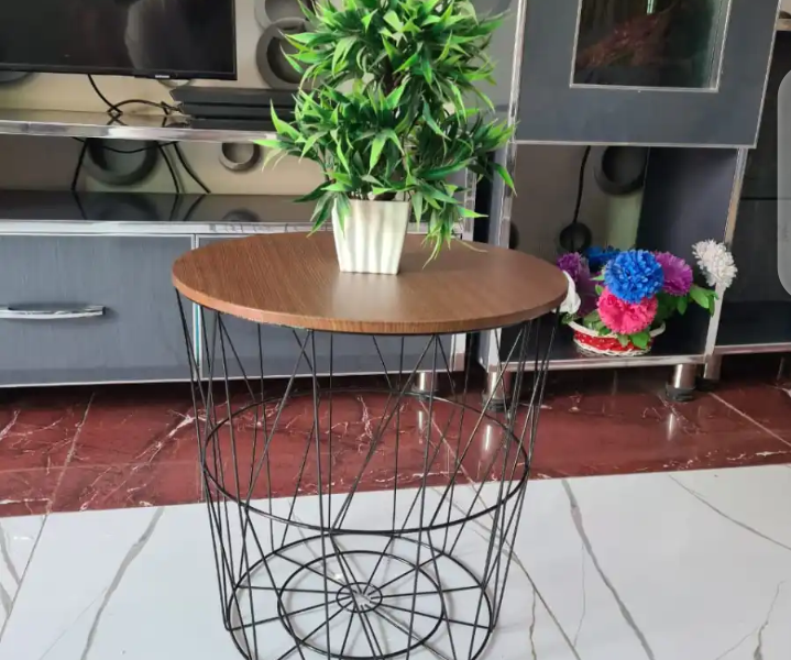 Wooden Coffee table With Metal wired For Home Use and Other places etc.