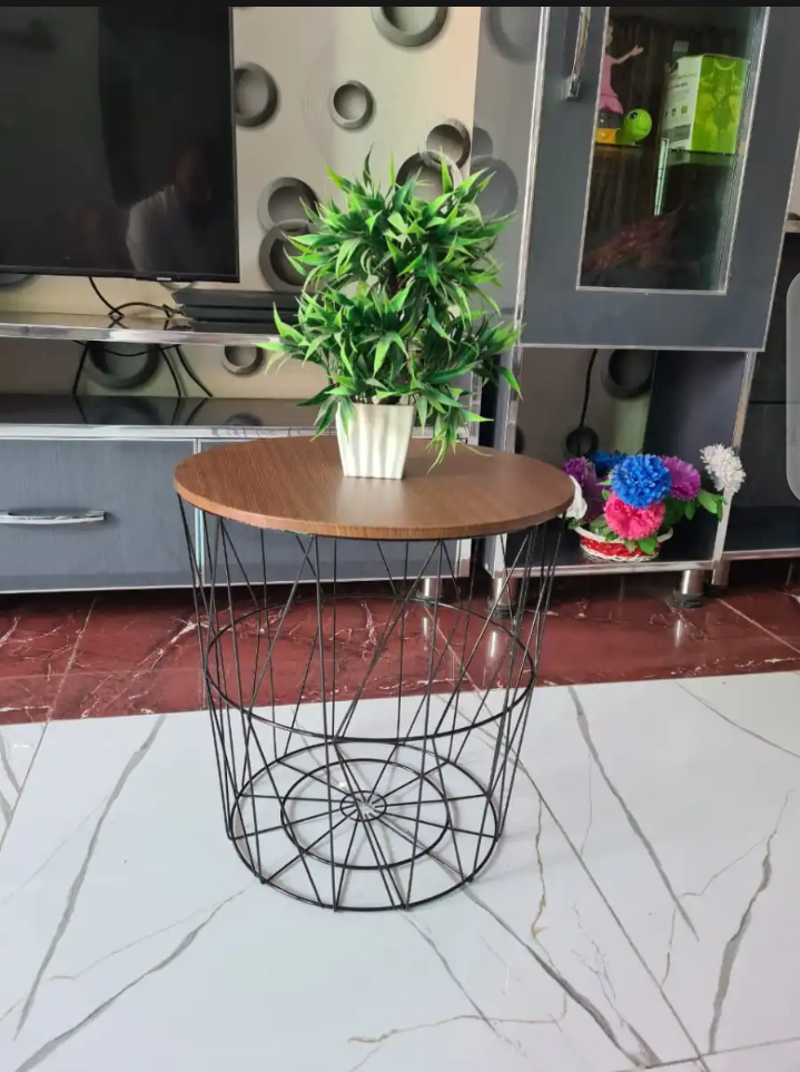 Wooden Coffee table With Metal wired For Home Use and Other places etc.