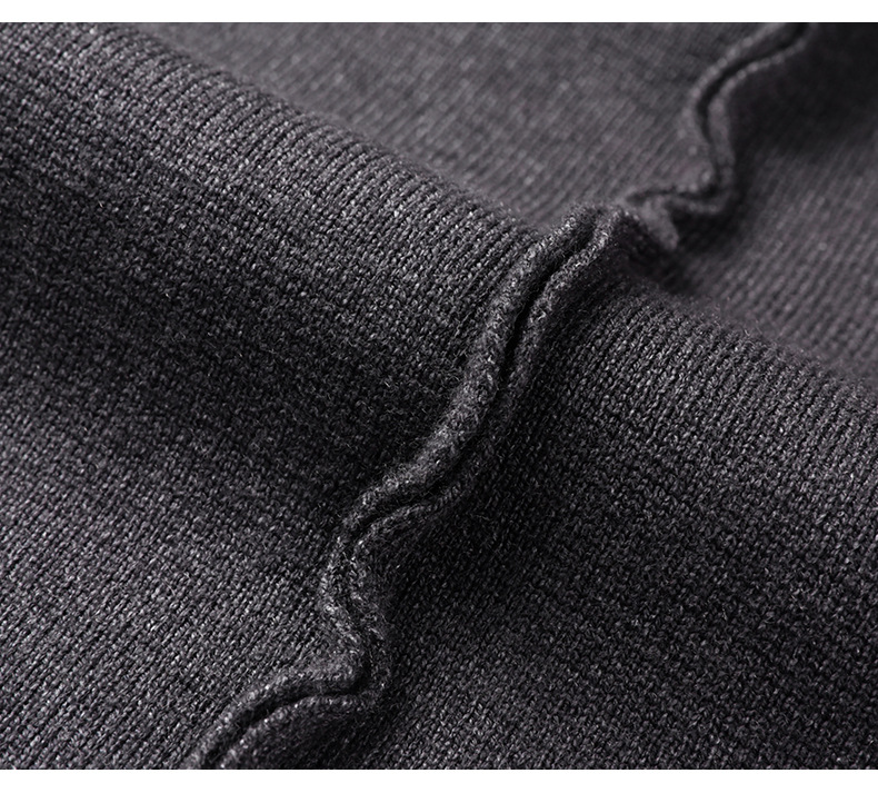Men's Long-sleeved V-neck Slim-fit Cardigan Coat