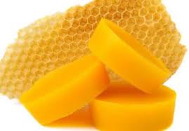 Beeswax Block 1 kg A plus grade 100% organic raw 100% Pure Beeswax, hand-poured and family-run