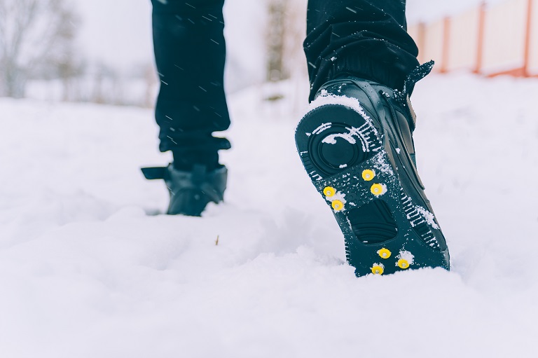 Crampons - Shoe Anti Skid Snow Gripper