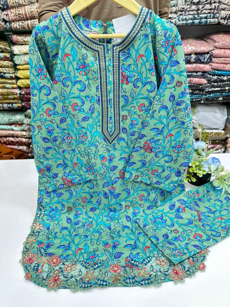 Export quality stitch ladies suits