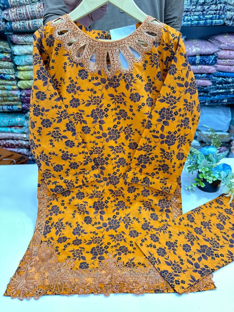 Export quality stitch ladies suits