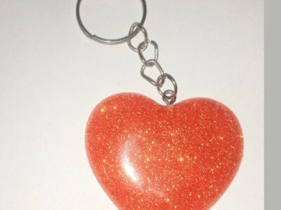 Heartfelt Elegance: Stunning Heart Keychain