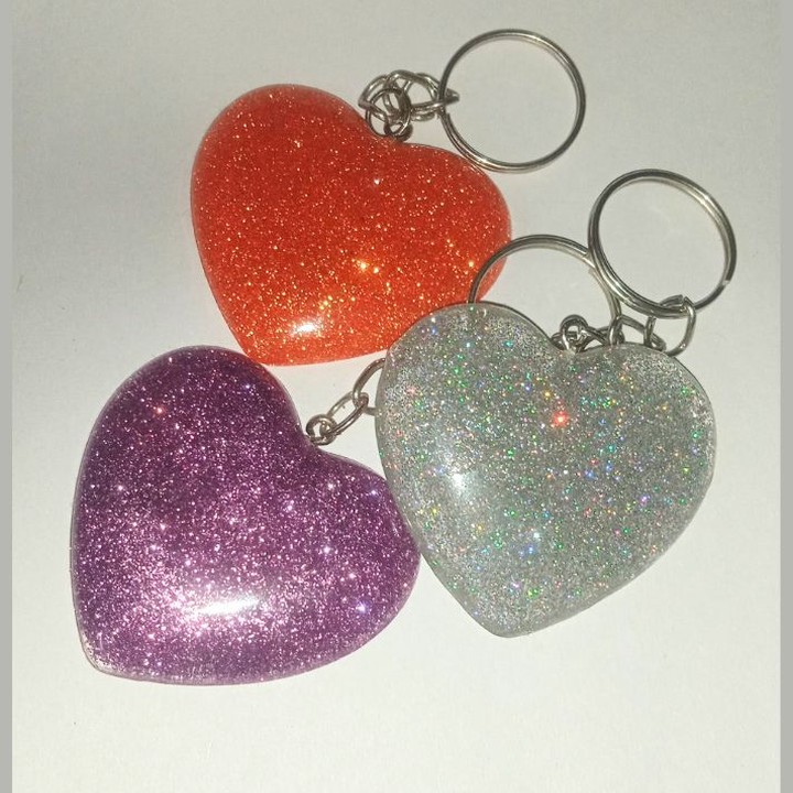 Heartfelt Elegance: Stunning Heart Keychain