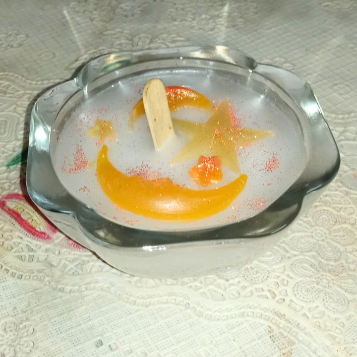 Radiant Ramadan: Elegant Scented Candles for Home Decor