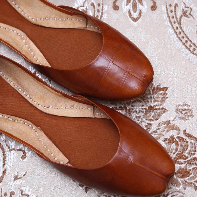 Handmade Leather Khussa and Chappals