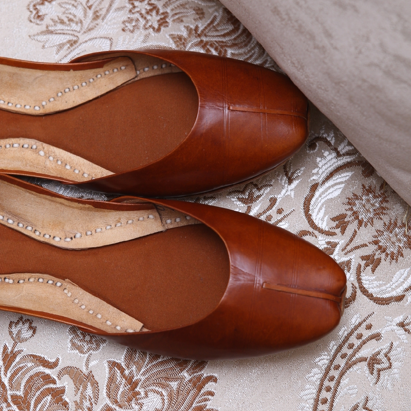 Handmade Leather Khussa and Chappals