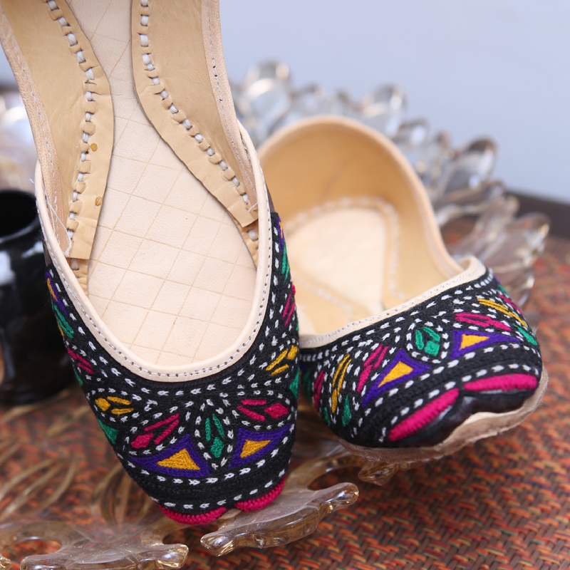 Handmade Leather Khussa and Chappals