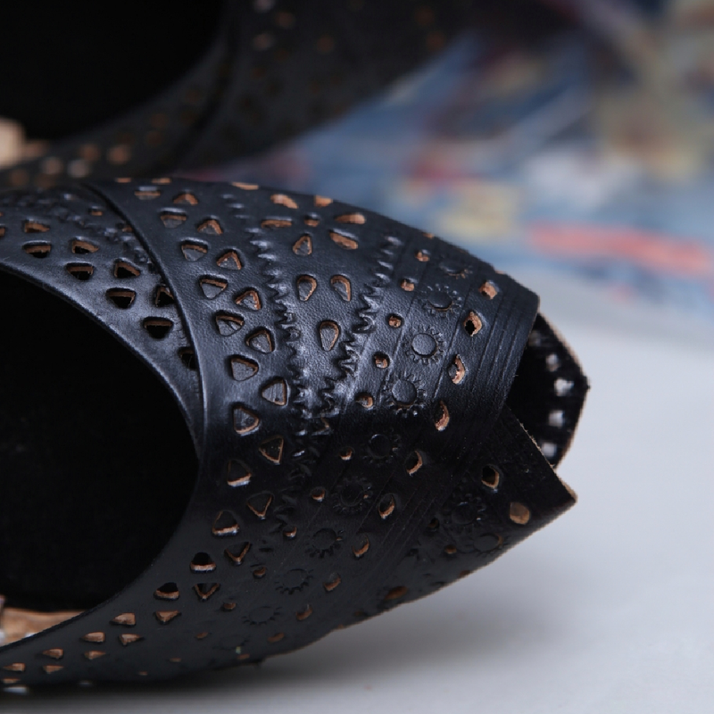 Handmade Leather Khussa and Chappals