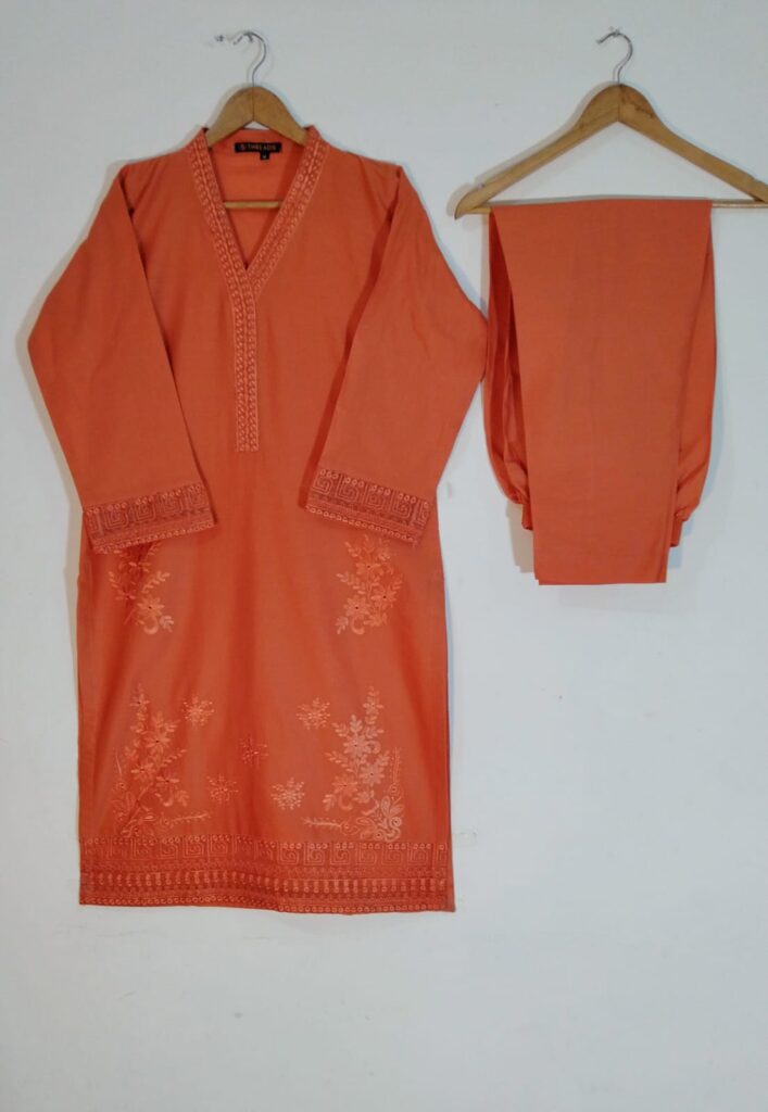 Ladies suiting brend