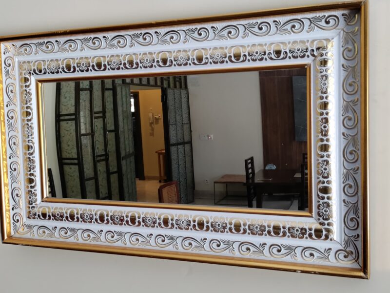 Elegant Wall mirrors