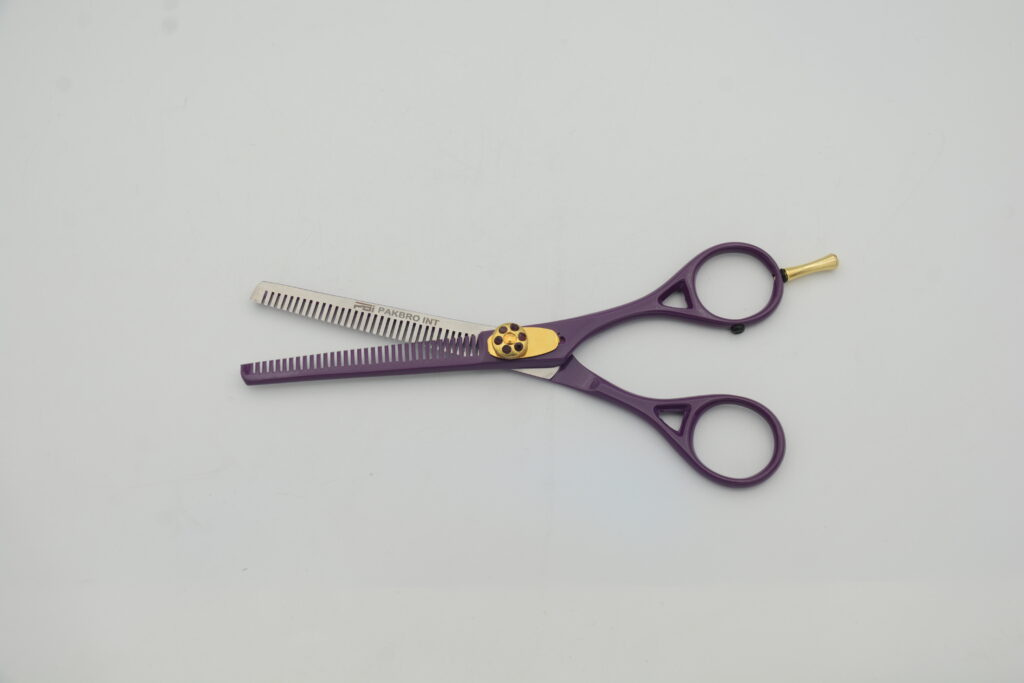 Razor Edge Thinning Scissor