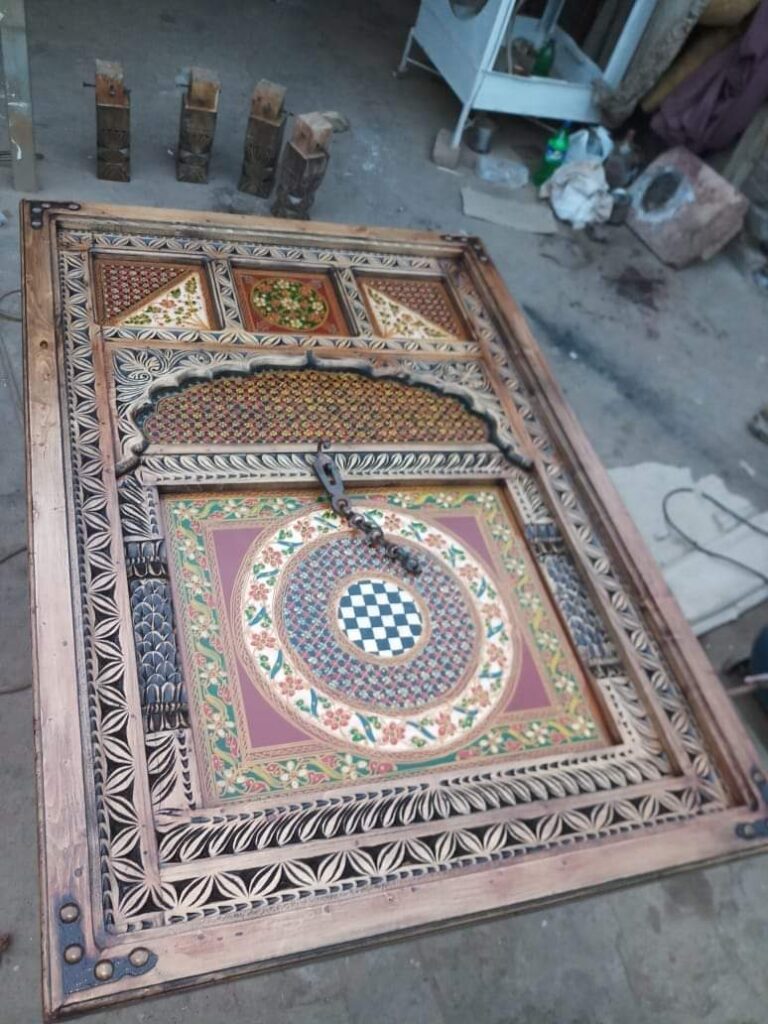 Hand Made Table Solid wood Life Time Guarntee