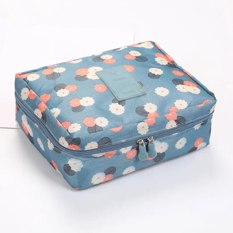 Travel Cosmetic Bag Women Makeup Pouch Random Colors