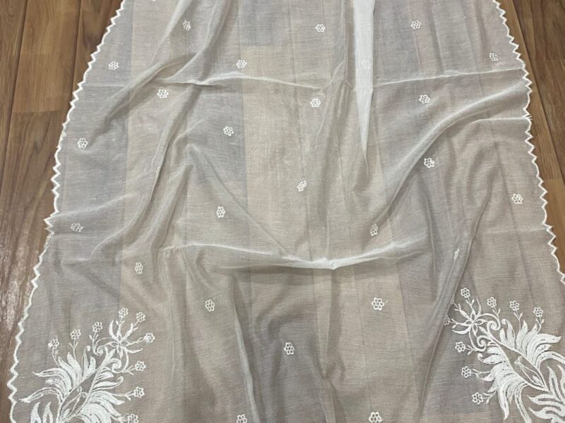 Khaddi four aide scalloped dupatta