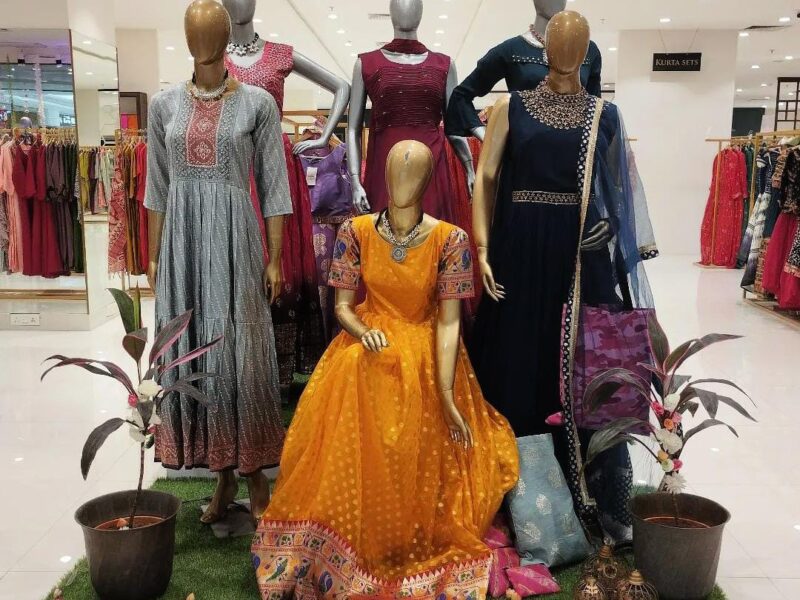 Pakistani Ladies Dresses