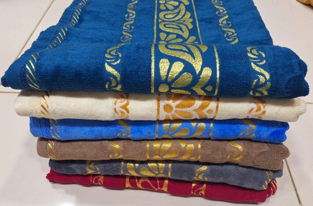 Soft Embossed Towel 100% Pure Terry Cotton Bath Towel