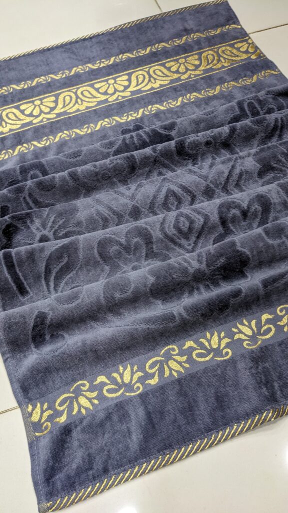Soft Embossed Towel 100% Pure Terry Cotton Bath Towel