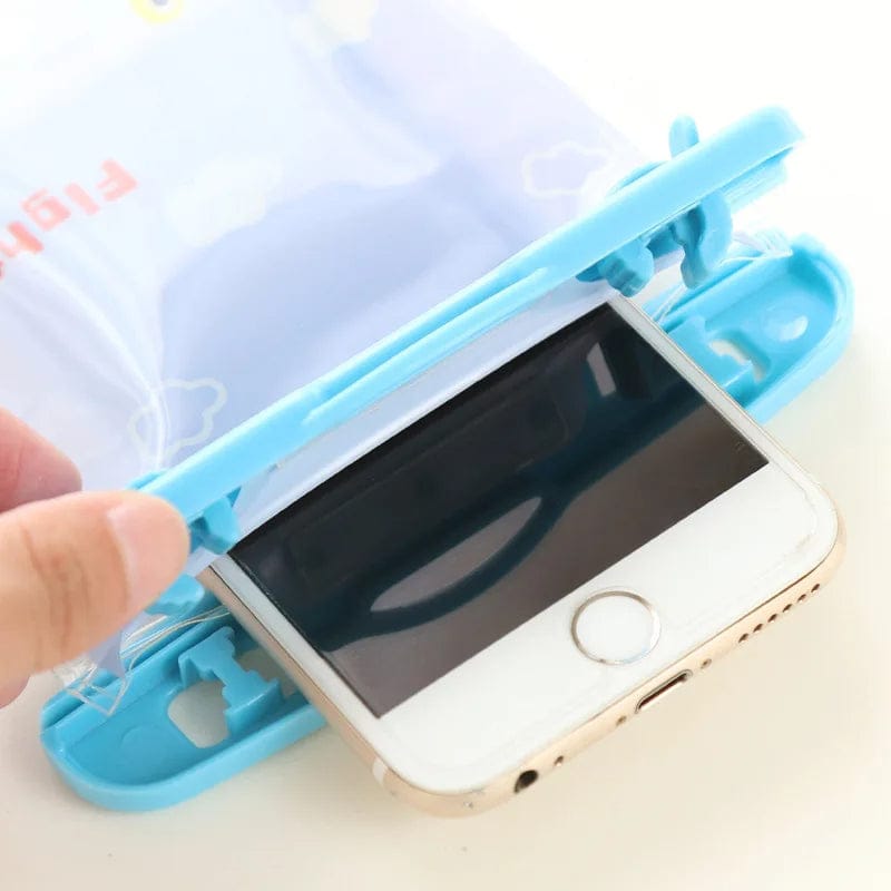 1pc Cartoon Printed Waterproof Mobile Pouch Random Colors