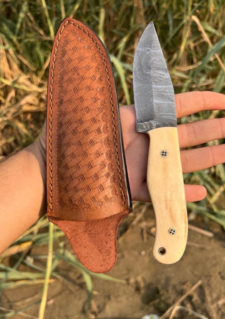 Damascus steel edc hunting knife bone on handle comes with leather sheath