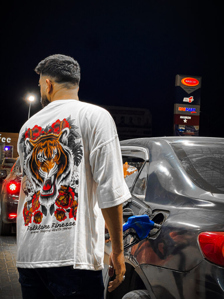 Bloody Tiger Oversized T-shirt Drop Shoulder O-Neck For Mens And Womens