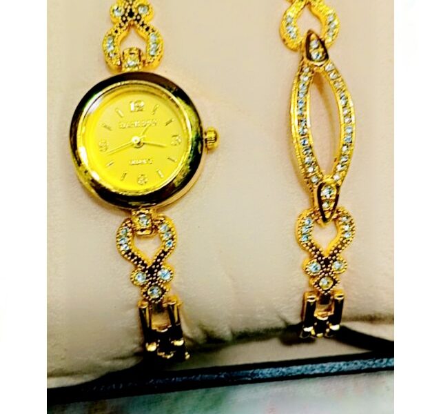 MH Stone Ladies Jewellery Watch