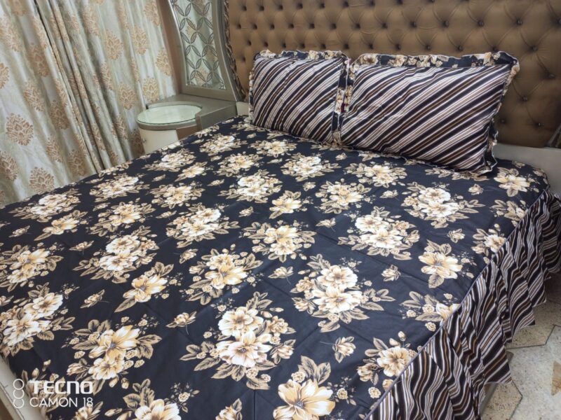 Latest Frill Design Bedsheet With 2 Pillow Covers