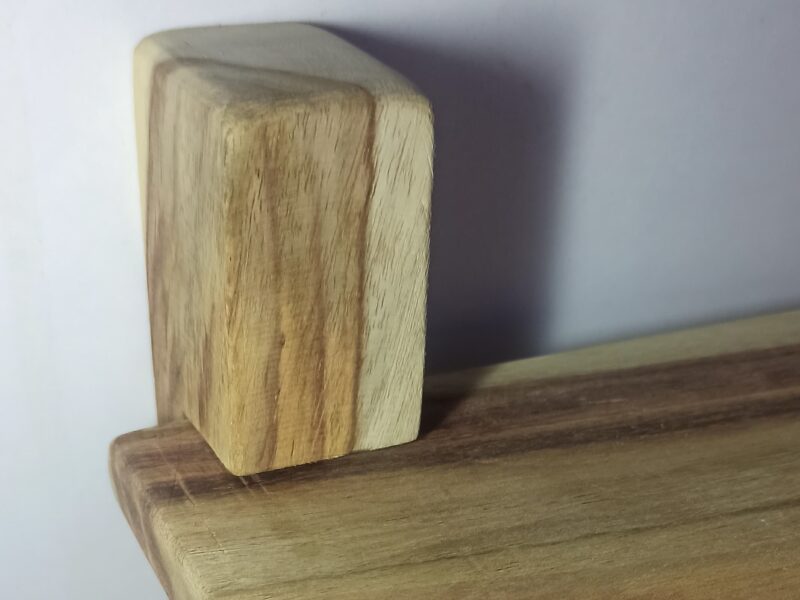 Real wood, Quick fix Shelves for nature lovers!