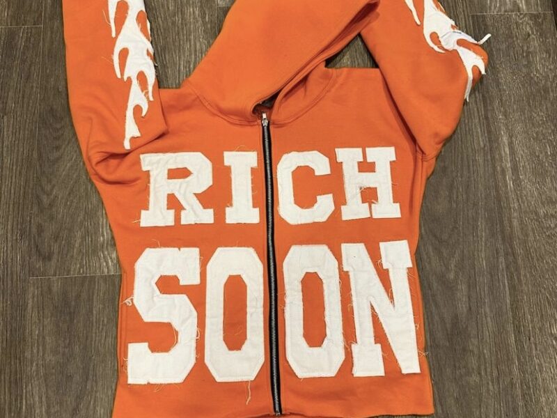 Rich Soon Hoodie With Embroidery 18/20 Fleece Comfortable Fabric I