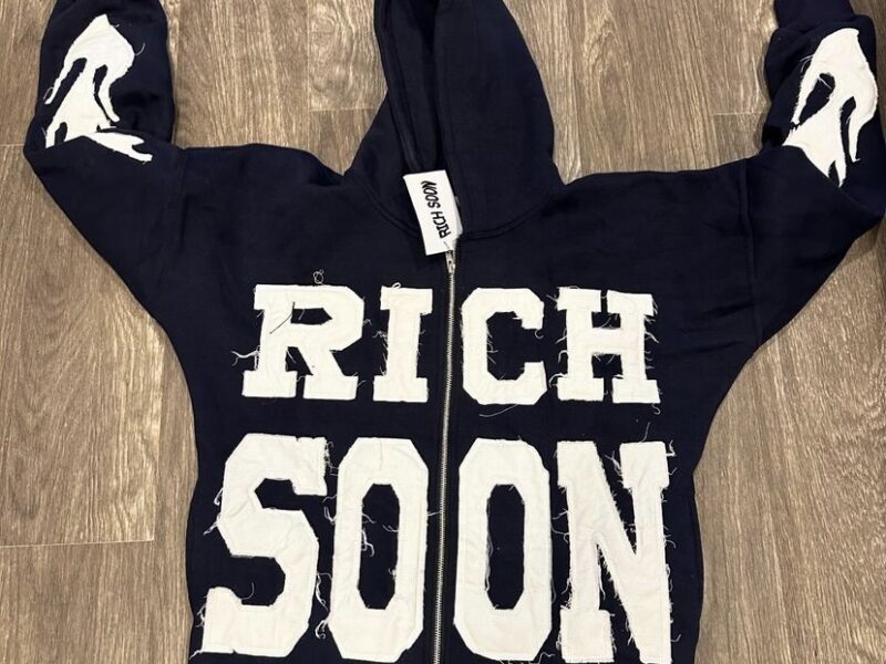 Rich Soon Hoodie With Embroidery 18/20 Fleece Comfortable Fabric I